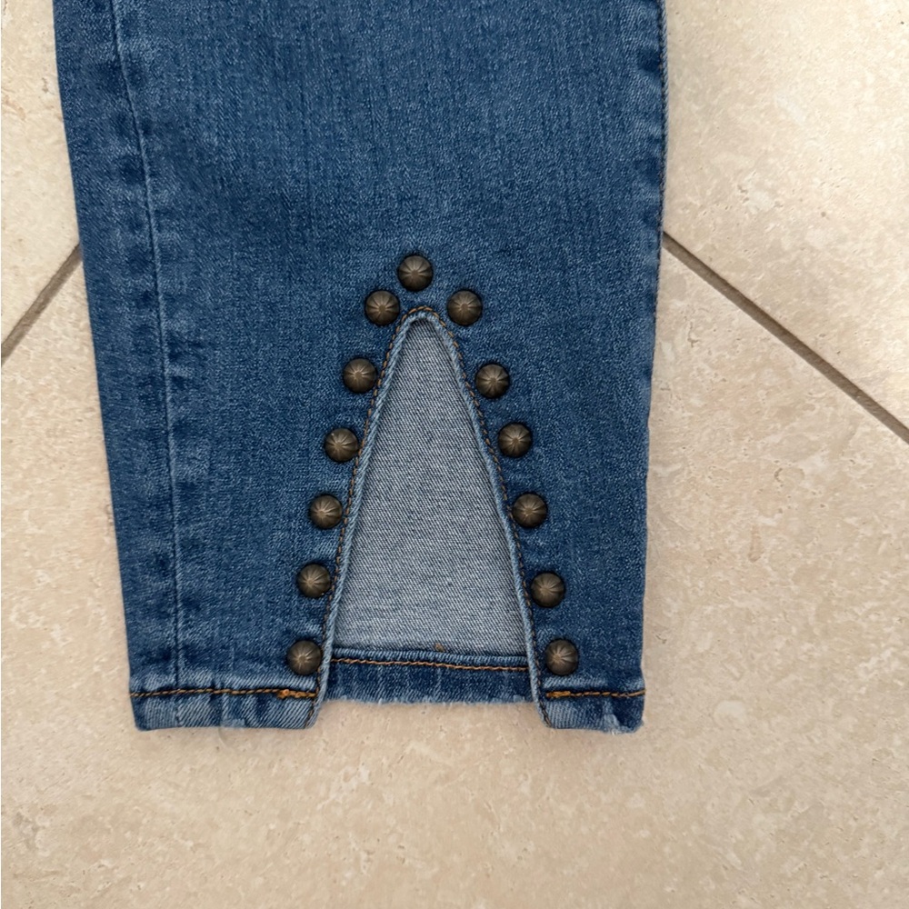 Good American Blue Skinny Jeans with Embellished Ankle - Picture 3 of 7